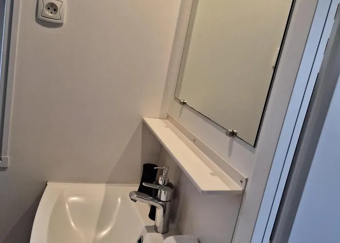 אתר קמפינג Mobile Chic קאנט אן רוסיון